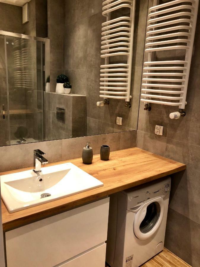 Living Point Residence Варшава Экстерьер фото